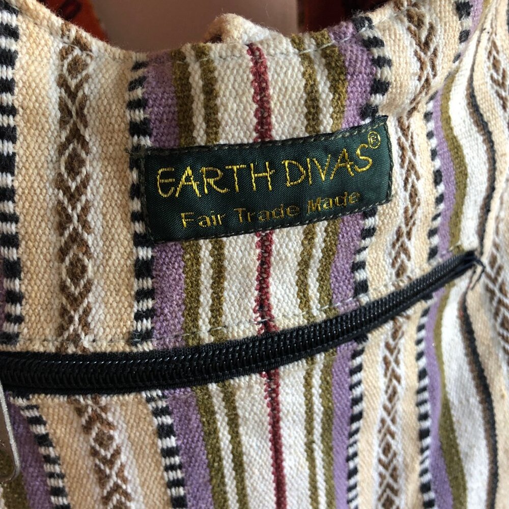 Earth Divas Reversible Boho Embroidered Hobo Bag - Picture 15 of 15